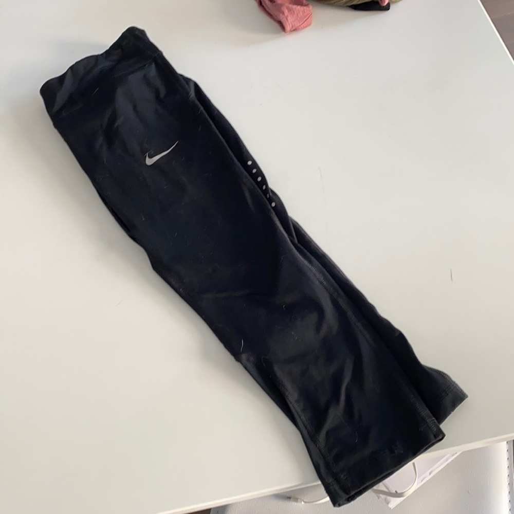 Nike Dri-Fit Capri Compression Leggings
